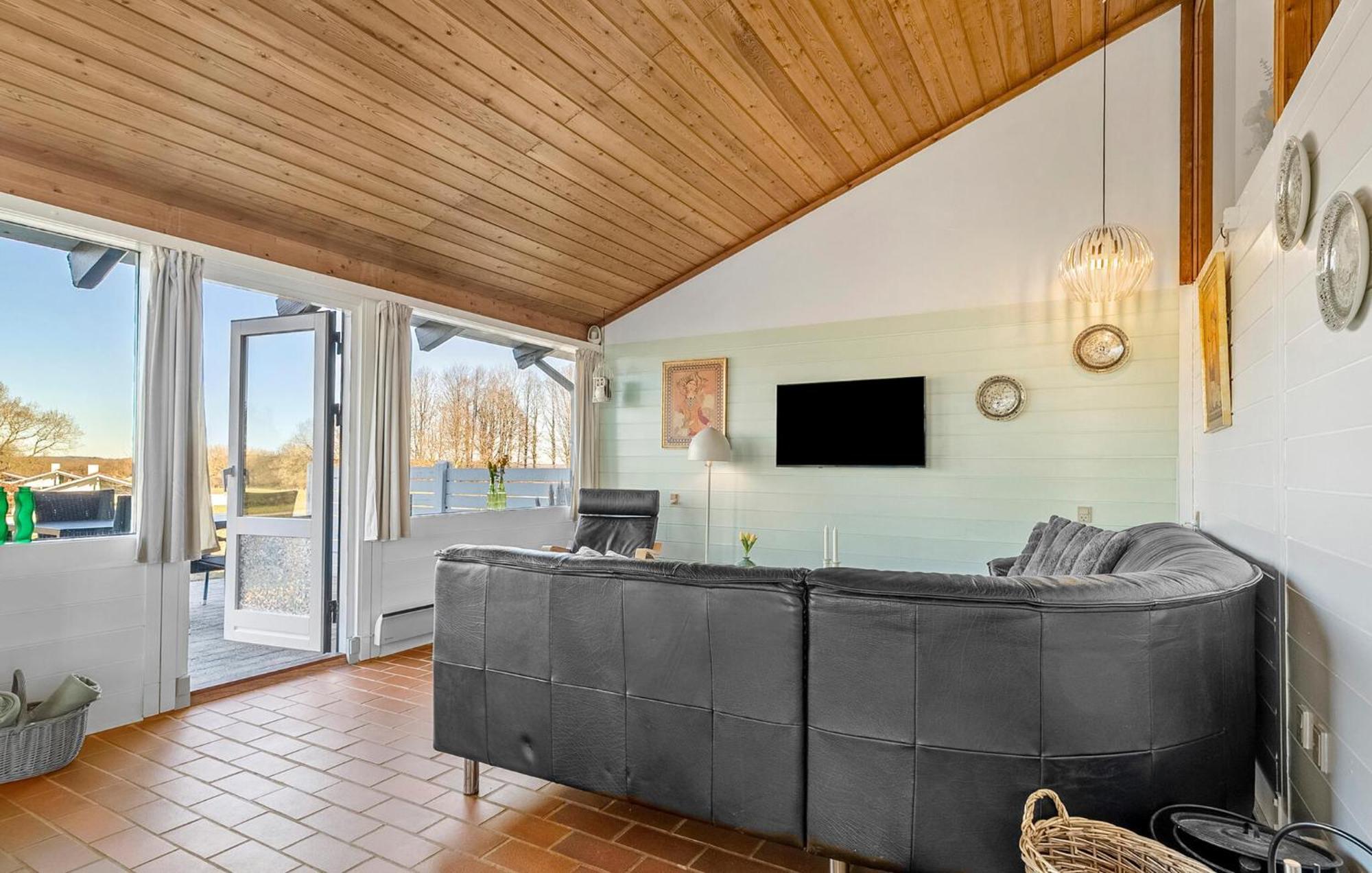Gorgeous Home In Aabenraa With Wifi Exterior photo